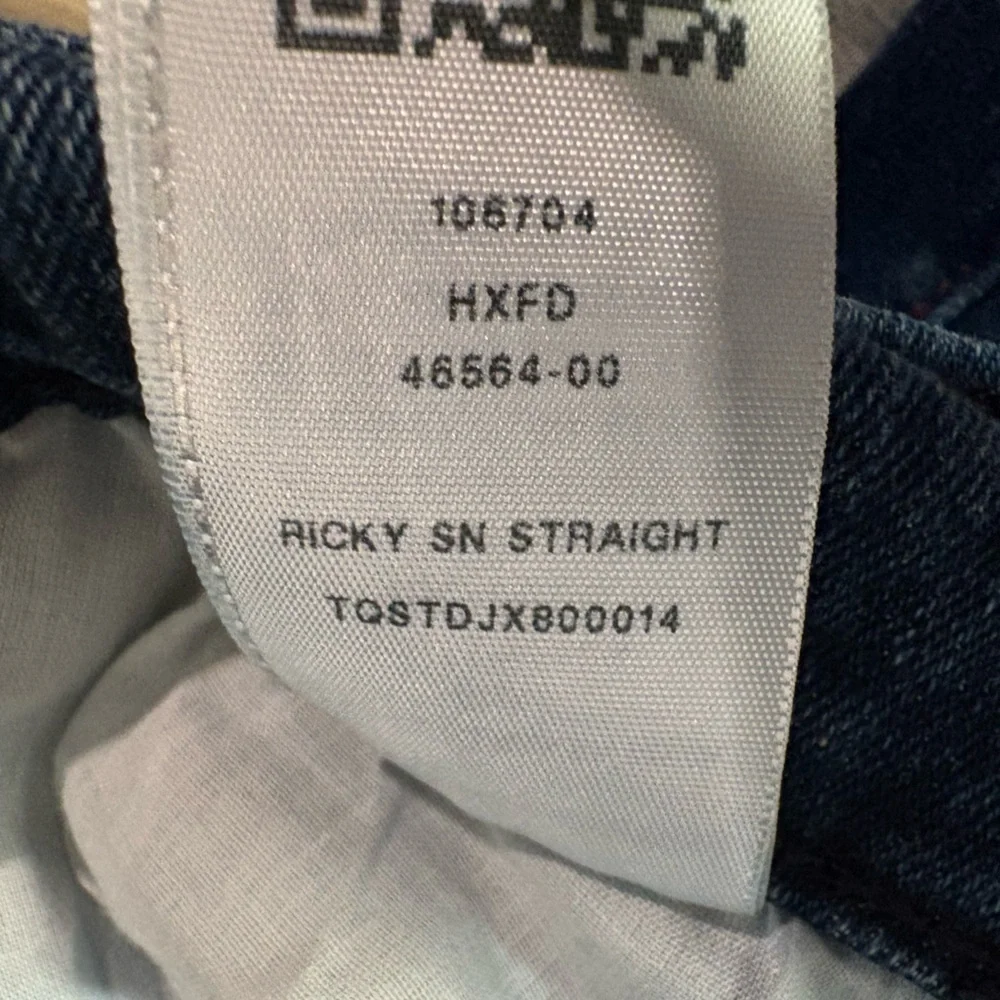 True Religion Ricky Relaxed Straight Jeans Size 40x32 Dark Wash Red Stitch